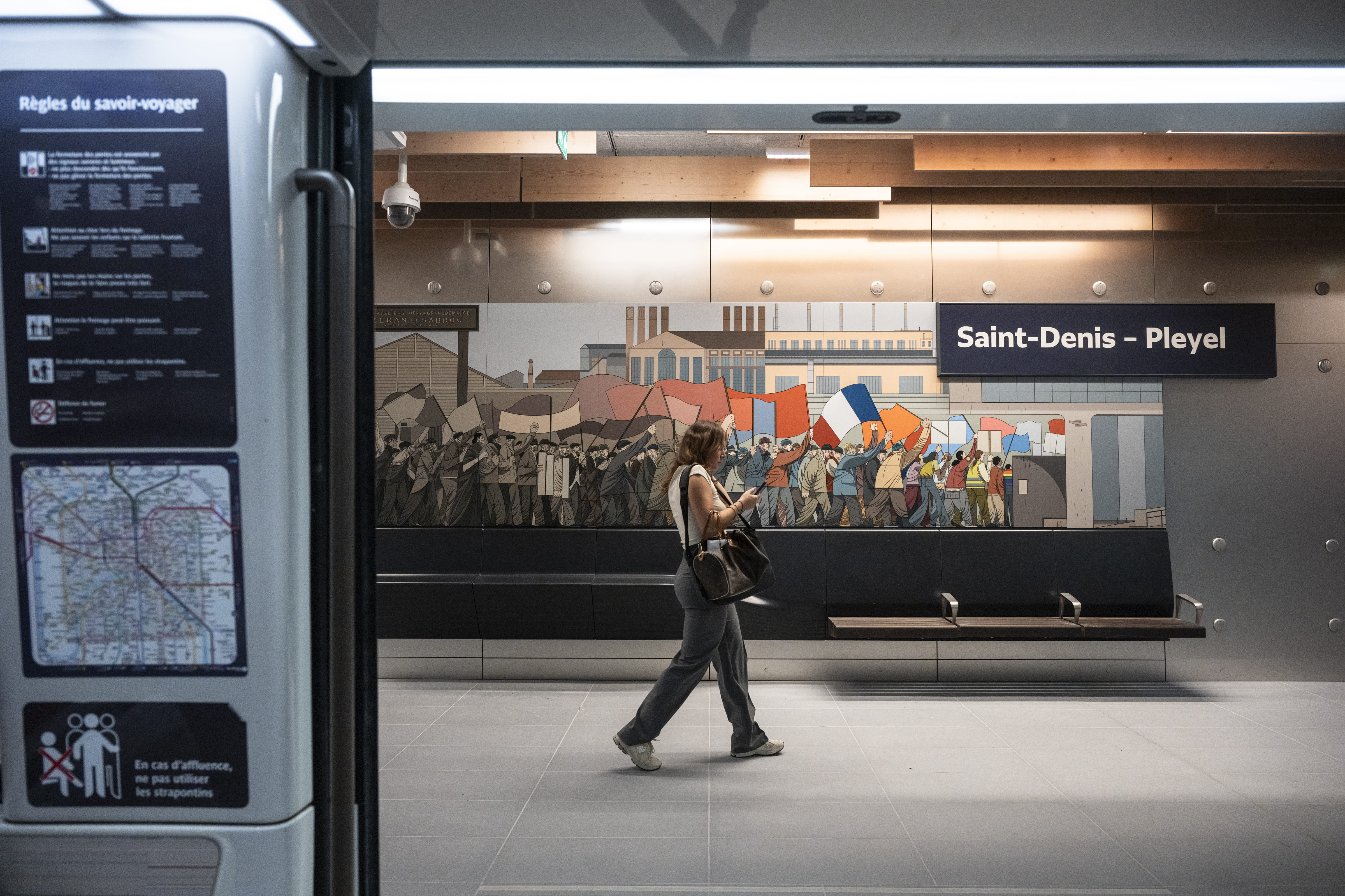 Générations, Illustration de  Sergio Garcia Sanchez - Gare Saint-Denis - Pleyel 
